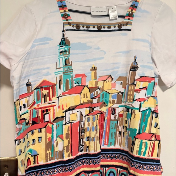 Alfred Dunner White Short-Sleeve Top with Multicolor Cityscape Print - Picture 2 of 4